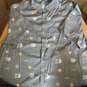 Star Wars Disney ships and logos button up shirt size 2xl.